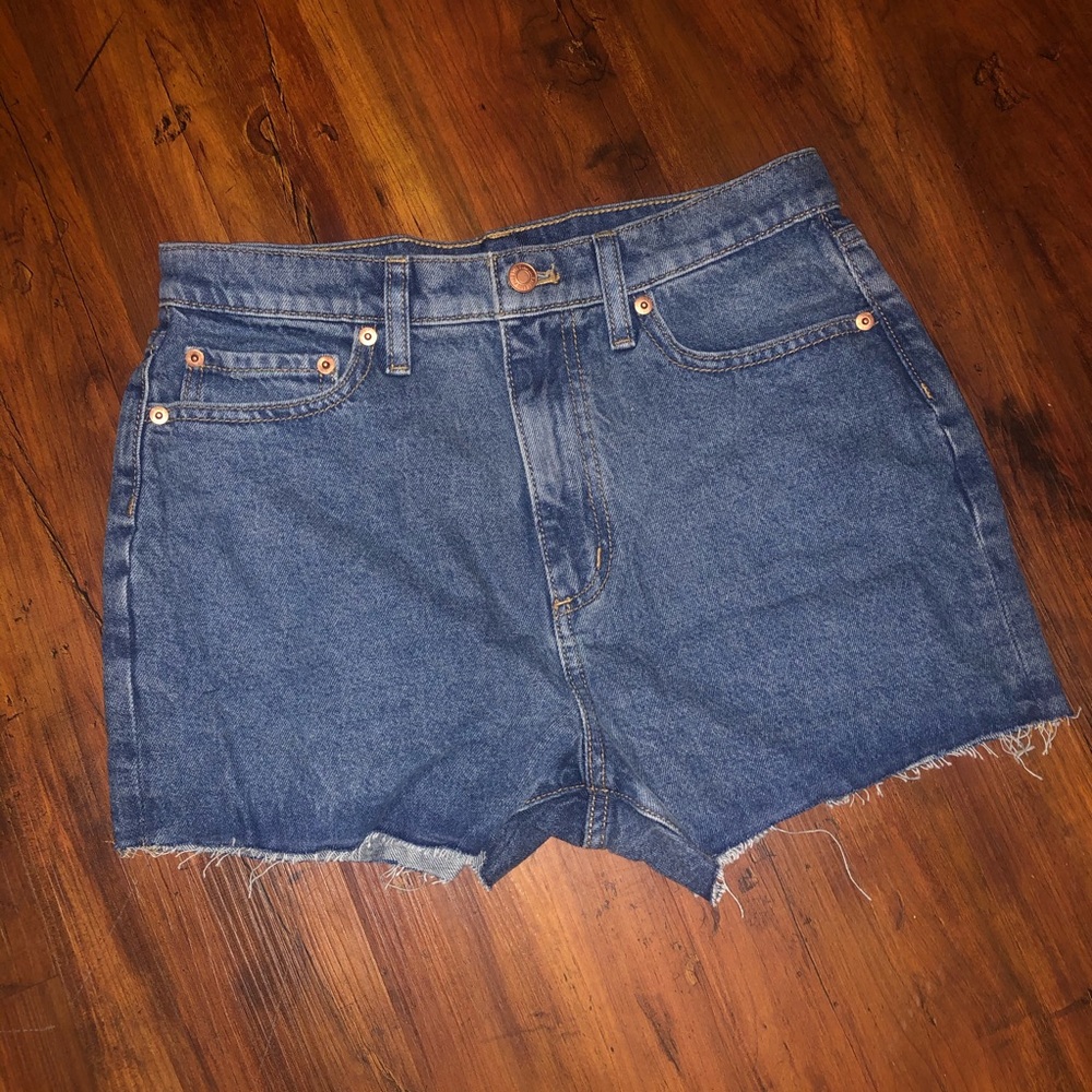 NWT VS Pink High Waist Denim Short